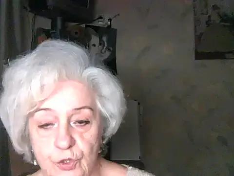 ValeriaKroww from StripChat is Freechat