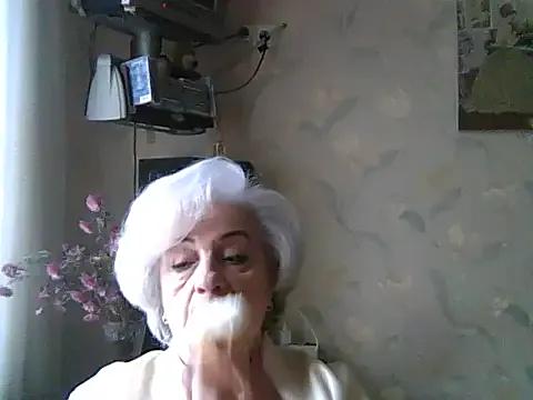 ValeriaKroww from StripChat is Freechat