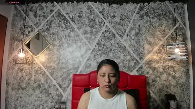 valeriee3_ from StripChat is Freechat