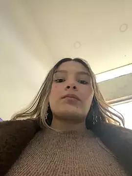 Vanessa-17_ from StripChat is Freechat