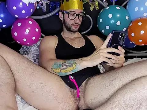 Vangelsing_ from StripChat is Freechat