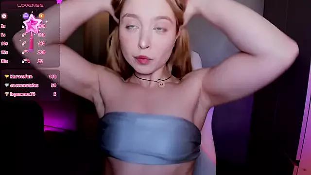 VanillaLivitski from StripChat is Freechat