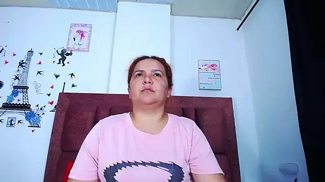 vauroraper from StripChat is Freechat