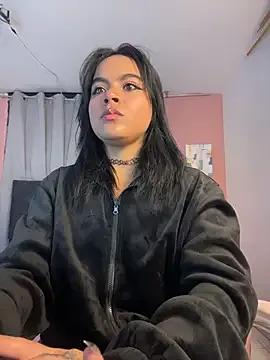 Veeronica_ from StripChat is Freechat