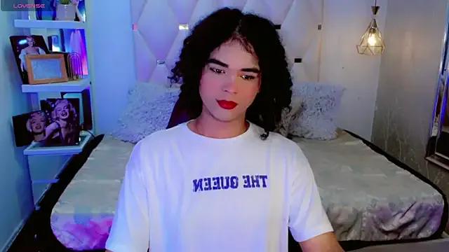 Veronica_Misst_ from StripChat is Freechat