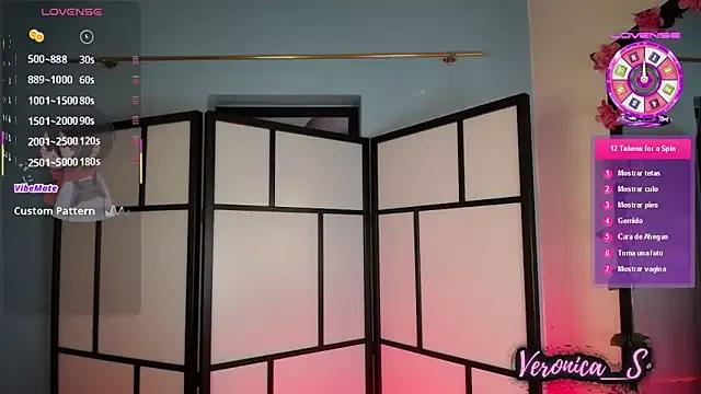 veronica_soul from StripChat is Freechat