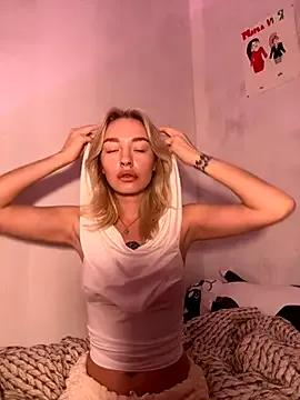 Find your cherished anal broadcaster match with our advanced interactive search and filtering options, allowing you to tailor-make your live event desires.