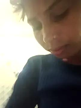 Veshali_Love143 from StripChat is Freechat