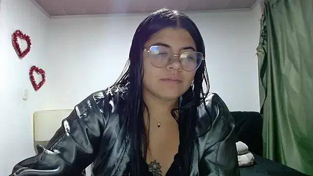 Find your cherished anal broadcaster match with our advanced interactive search and filtering options, allowing you to tailor-make your live event desires.