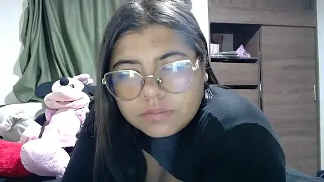 Viccky_vick from StripChat