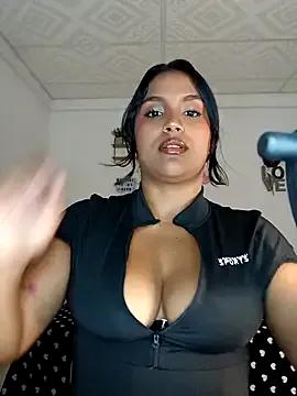 Find your cherished anal broadcaster match with our advanced interactive search and filtering options, allowing you to tailor-make your live event desires.