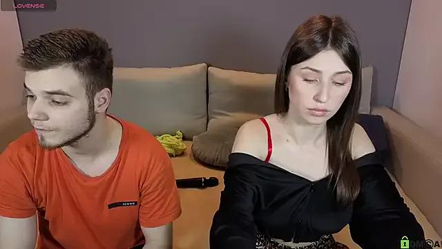 vikki_and_george from StripChat
