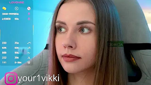 Vikki_Cheese from StripChat