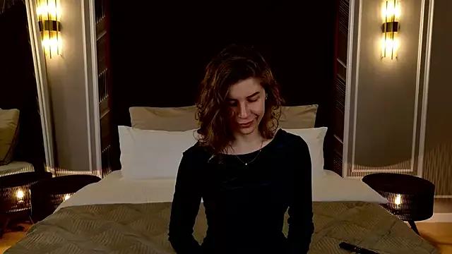 VikkiStorm from StripChat