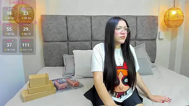 violeta_walton from StripChat is Freechat