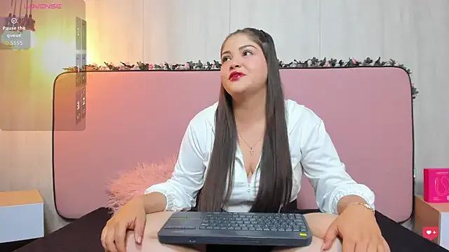 VivianSantana1 from StripChat is Freechat