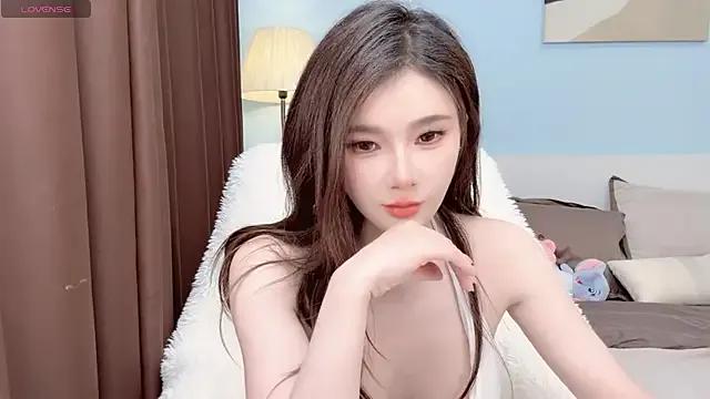 ViViennepp from StripChat is Freechat