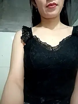Vyvyy06 on StripChat 