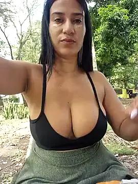 Find your cherished anal broadcaster match with our advanced interactive search and filtering options, allowing you to tailor-make your live event desires.