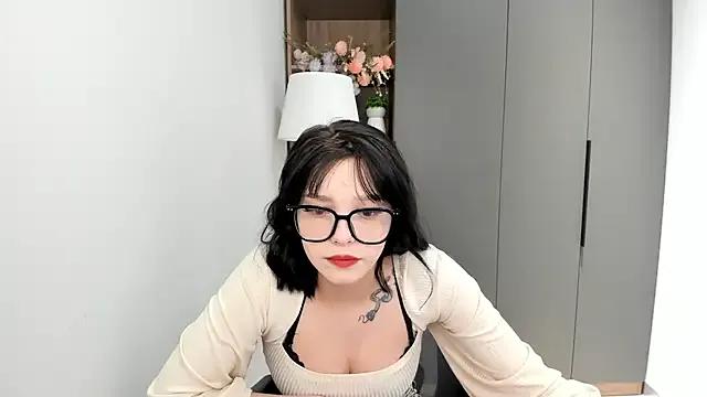 WildaBendell from StripChat is Freechat