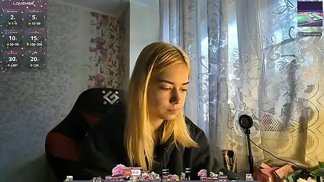 Witching_Moon from StripChat is Freechat