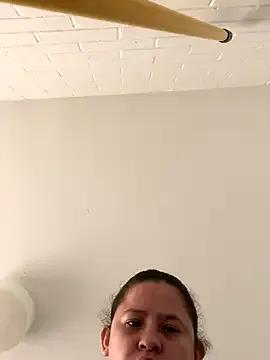 xelita4 from StripChat is Freechat