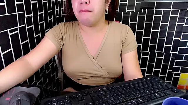 xPrincessOfSex from StripChat is Freechat