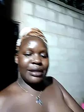 Xtra_bootie from StripChat is Freechat