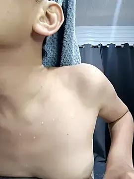 xwildflowerx from StripChat is Freechat