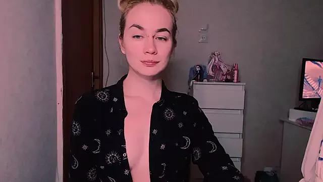 Xxxcharismaaa from StripChat