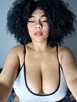 Yerystar from StripChat is Freechat