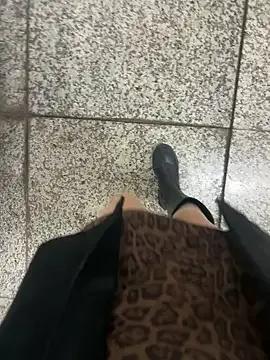 Yimisun01 from StripChat