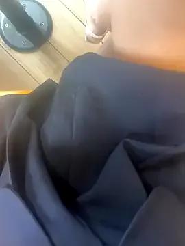 Yimisun01 from StripChat