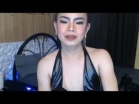 YourHUGECASSIE05 from StripChat is Freechat