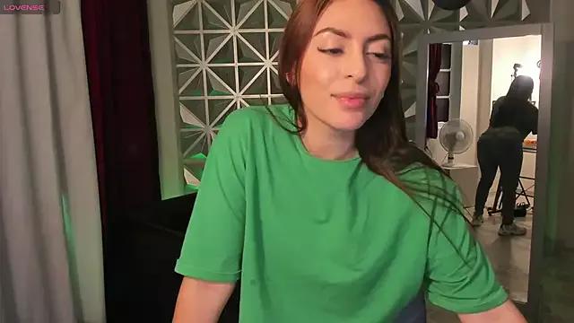 Find your cherished anal broadcaster match with our advanced interactive search and filtering options, allowing you to tailor-make your live event desires.