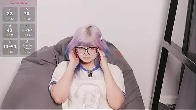 Yu_UwU_ from StripChat