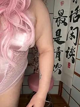 yum3doll from StripChat is Freechat