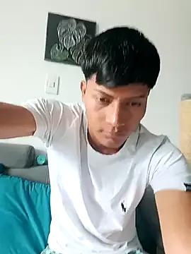 Yummyyeta from StripChat is Freechat