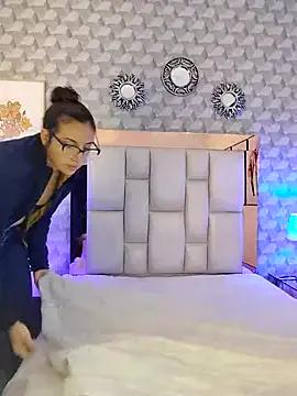 Zaira_Fisher from StripChat is Freechat