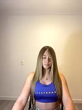 Zara_Ross from StripChat is Freechat
