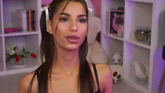 ZariaVera from StripChat is Freechat