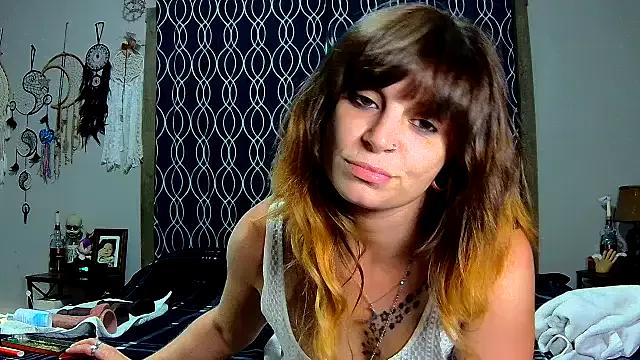 ZeelaXoXo from StripChat